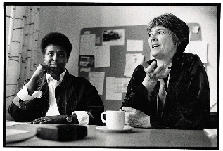 [Billede: Kvinde og neger]